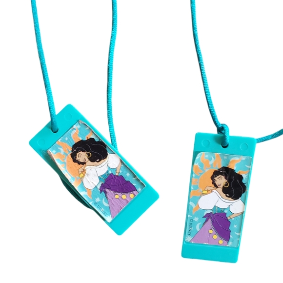 Vintage Esmeralda necklaces - Picture 2 of 2